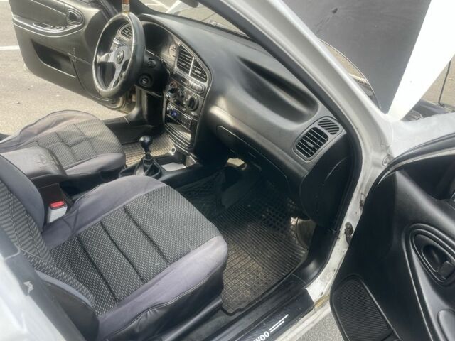 Белый Дэу Сенс, объемом двигателя 1.5 л и пробегом 218 тыс. км за 1790 $, фото 5 на Automoto.ua