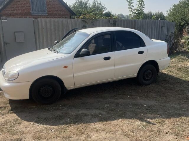 Белый Дэу Сенс, объемом двигателя 1.3 л и пробегом 257 тыс. км за 2075 $, фото 2 на Automoto.ua