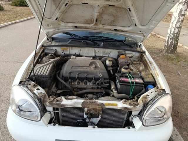 Білий Деу Сенс, об'ємом двигуна 1.3 л та пробігом 90 тис. км за 3000 $, фото 7 на Automoto.ua