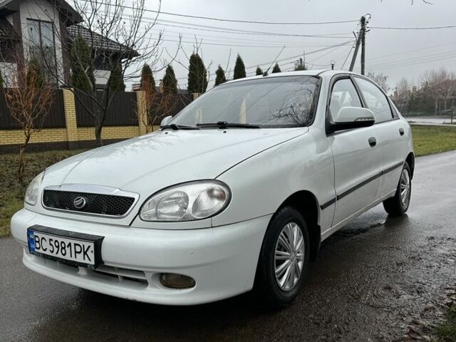 Белый Дэу Сенс, объемом двигателя 1.5 л и пробегом 280 тыс. км за 2300 $, фото 3 на Automoto.ua