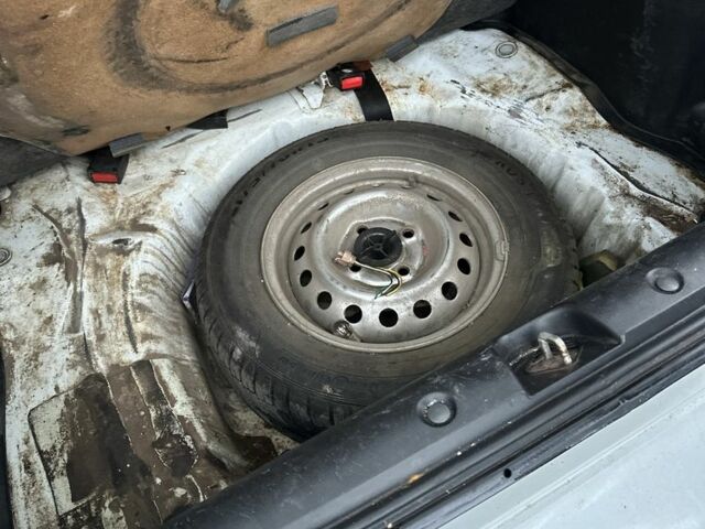 Белый Дэу Сенс, объемом двигателя 1.5 л и пробегом 280 тыс. км за 2300 $, фото 21 на Automoto.ua