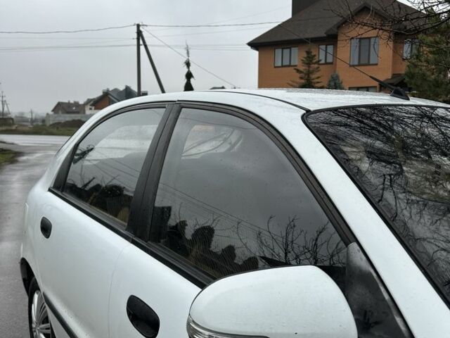 Белый Дэу Сенс, объемом двигателя 1.5 л и пробегом 280 тыс. км за 2300 $, фото 7 на Automoto.ua