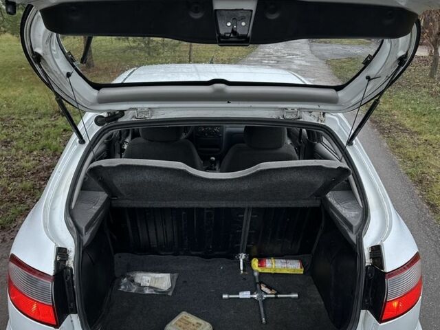 Белый Дэу Сенс, объемом двигателя 1.5 л и пробегом 280 тыс. км за 2300 $, фото 20 на Automoto.ua