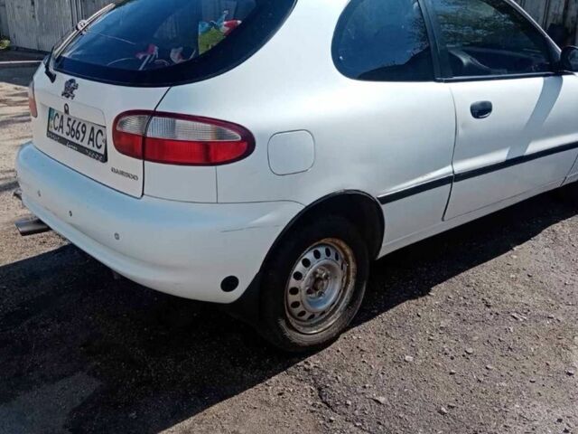 Белый Дэу Сенс, объемом двигателя 1.5 л и пробегом 150 тыс. км за 1750 $, фото 3 на Automoto.ua