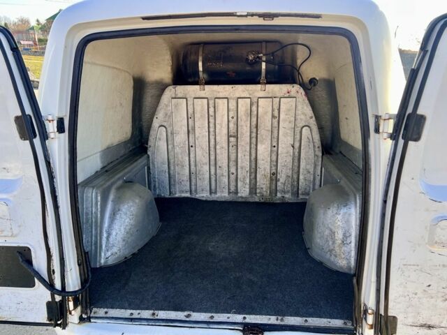 Белый Дэу Сенс, объемом двигателя 1.5 л и пробегом 368 тыс. км за 2200 $, фото 5 на Automoto.ua