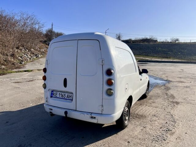 Белый Дэу Сенс, объемом двигателя 1.5 л и пробегом 368 тыс. км за 2200 $, фото 3 на Automoto.ua