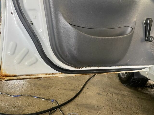 Білий Деу Сенс, об'ємом двигуна 1.5 л та пробігом 340 тис. км за 2000 $, фото 16 на Automoto.ua