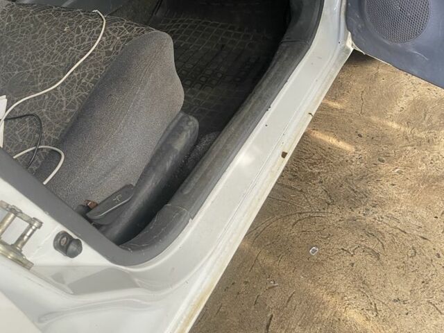 Білий Деу Сенс, об'ємом двигуна 1.5 л та пробігом 340 тис. км за 2000 $, фото 18 на Automoto.ua