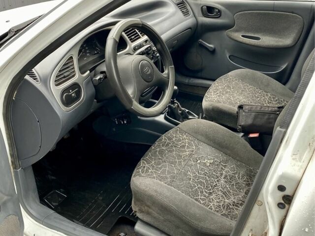 Белый Дэу Сенс, объемом двигателя 1.5 л и пробегом 238 тыс. км за 2000 $, фото 11 на Automoto.ua