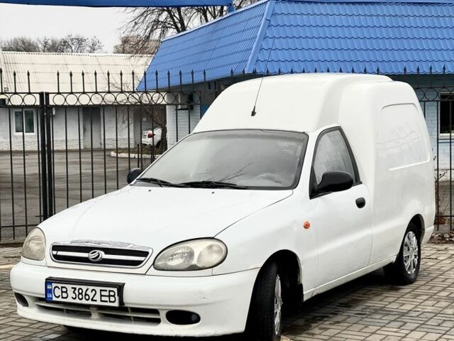 Белый Дэу Сенс, объемом двигателя 1.5 л и пробегом 238 тыс. км за 2000 $, фото 4 на Automoto.ua