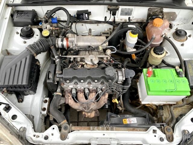 Белый Дэу Сенс, объемом двигателя 1.5 л и пробегом 238 тыс. км за 2000 $, фото 20 на Automoto.ua