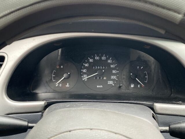 Белый Дэу Сенс, объемом двигателя 1.5 л и пробегом 238 тыс. км за 2000 $, фото 12 на Automoto.ua