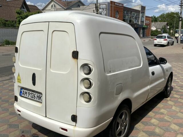 Білий Деу Сенс, об'ємом двигуна 1.5 л та пробігом 340 тис. км за 2000 $, фото 7 на Automoto.ua