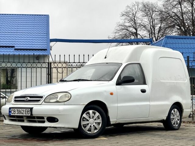 Белый Дэу Сенс, объемом двигателя 1.5 л и пробегом 238 тыс. км за 2000 $, фото 3 на Automoto.ua