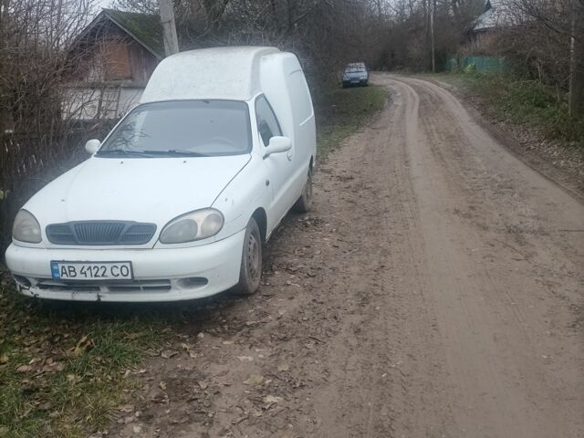 Белый Дэу Сенс, объемом двигателя 1.5 л и пробегом 211 тыс. км за 1048 $, фото 5 на Automoto.ua