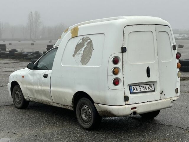 Белый Дэу Сенс, объемом двигателя 1.5 л и пробегом 252 тыс. км за 600 $, фото 3 на Automoto.ua