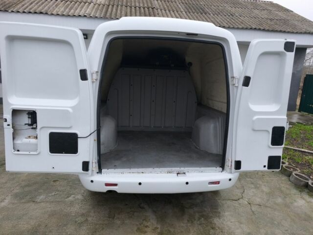 Білий Деу Сенс, об'ємом двигуна 1.3 л та пробігом 197 тис. км за 2200 $, фото 3 на Automoto.ua