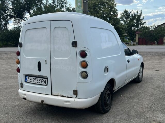 Белый Дэу Сенс, объемом двигателя 1.5 л и пробегом 370 тыс. км за 1400 $, фото 3 на Automoto.ua