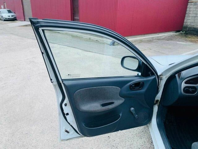 Білий Деу Сенс, об'ємом двигуна 1.5 л та пробігом 83 тис. км за 2500 $, фото 9 на Automoto.ua