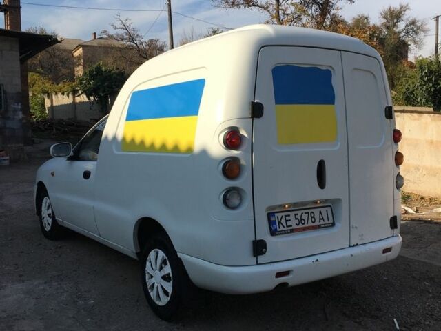 Білий Деу Сенс, об'ємом двигуна 1.5 л та пробігом 407 тис. км за 2300 $, фото 7 на Automoto.ua