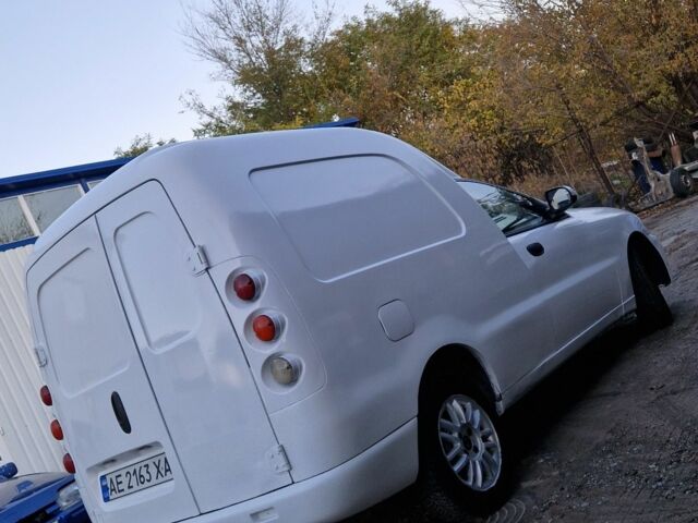 Білий Деу Сенс, об'ємом двигуна 1.5 л та пробігом 160 тис. км за 3500 $, фото 3 на Automoto.ua