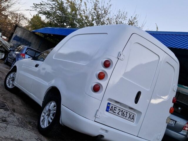 Білий Деу Сенс, об'ємом двигуна 1.5 л та пробігом 160 тис. км за 3500 $, фото 2 на Automoto.ua