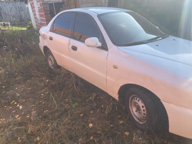 Білий Деу Сенс, об'ємом двигуна 1.5 л та пробігом 240 тис. км за 850 $, фото 1 на Automoto.ua