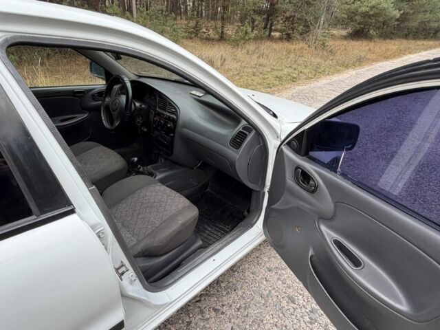 Білий Деу Сенс, об'ємом двигуна 1.5 л та пробігом 217 тис. км за 1800 $, фото 8 на Automoto.ua