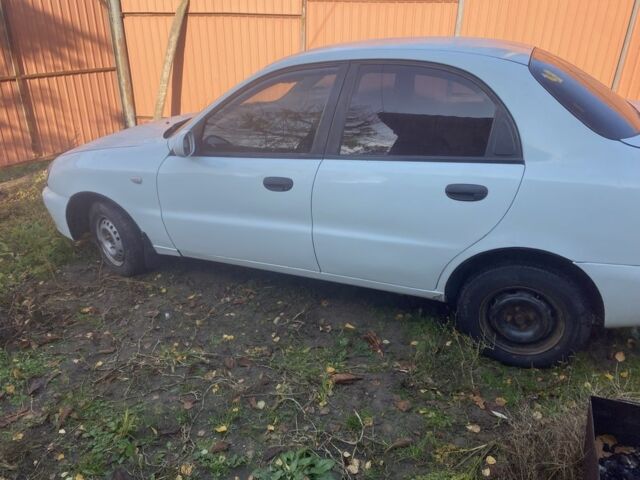 Білий Деу Сенс, об'ємом двигуна 1.5 л та пробігом 240 тис. км за 850 $, фото 3 на Automoto.ua