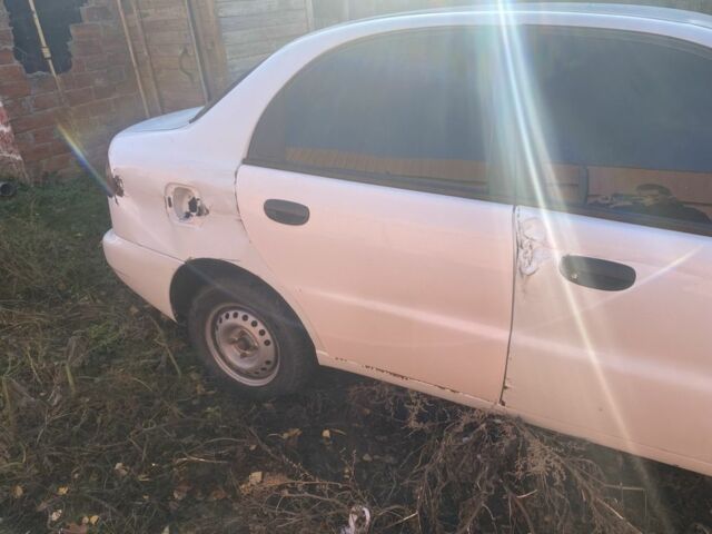 Білий Деу Сенс, об'ємом двигуна 1.5 л та пробігом 240 тис. км за 850 $, фото 5 на Automoto.ua