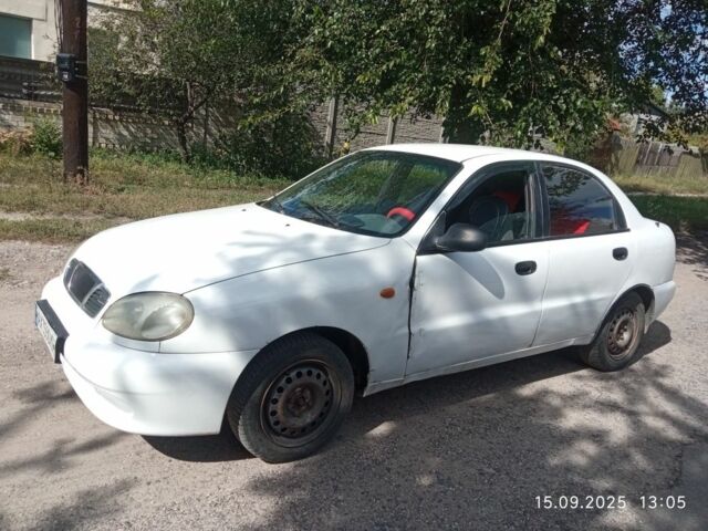 Белый Дэу Сенс, объемом двигателя 1.5 л и пробегом 500 тыс. км за 1100 $, фото 3 на Automoto.ua