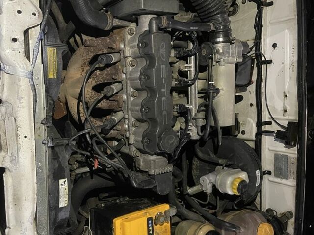 Білий Деу Сенс, об'ємом двигуна 1.5 л та пробігом 200 тис. км за 1150 $, фото 6 на Automoto.ua