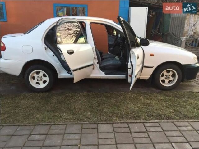 Белый Дэу Сенс, объемом двигателя 0 л и пробегом 260 тыс. км за 1800 $, фото 1 на Automoto.ua