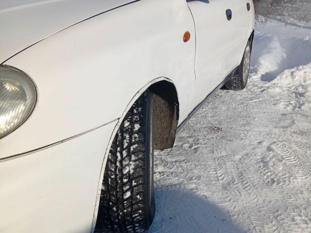 Білий Деу Сенс, об'ємом двигуна 1.5 л та пробігом 360 тис. км за 1150 $, фото 3 на Automoto.ua