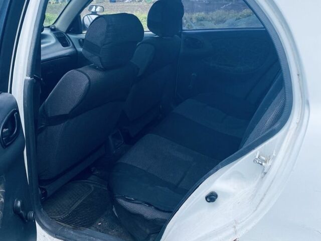 Білий Деу Сенс, об'ємом двигуна 1.3 л та пробігом 415 тис. км за 1100 $, фото 6 на Automoto.ua