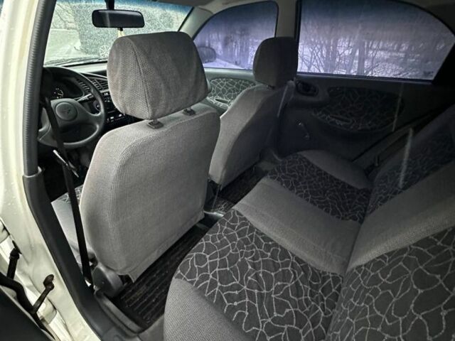 Білий Деу Сенс, об'ємом двигуна 1.3 л та пробігом 126 тис. км за 2300 $, фото 6 на Automoto.ua