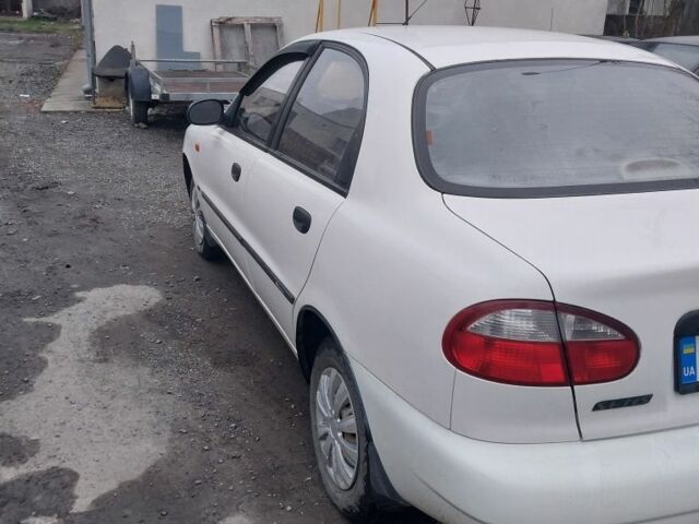 Белый Дэу Сенс, объемом двигателя 1.3 л и пробегом 244 тыс. км за 1550 $, фото 3 на Automoto.ua