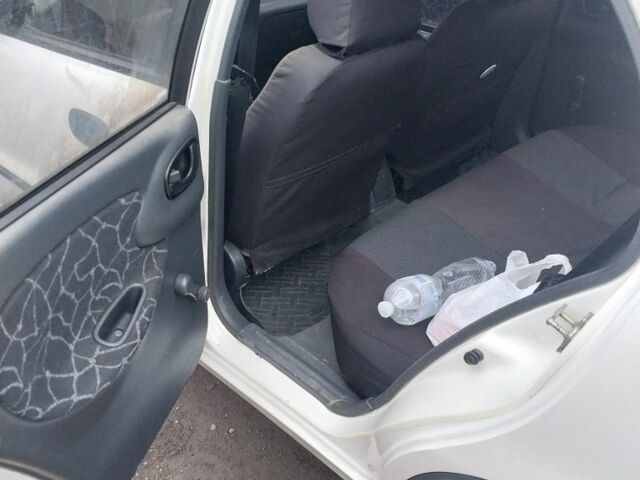 Білий Деу Сенс, об'ємом двигуна 1.3 л та пробігом 244 тис. км за 1550 $, фото 15 на Automoto.ua