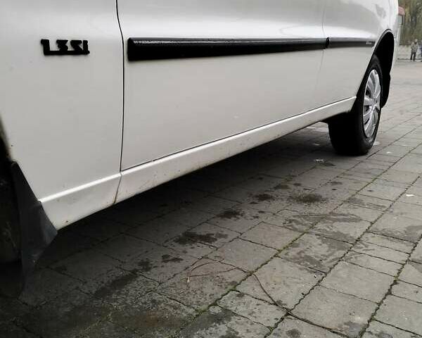 Белый Дэу Сенс, объемом двигателя 1.3 л и пробегом 243 тыс. км за 1700 $, фото 3 на Automoto.ua