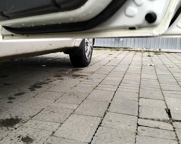 Белый Дэу Сенс, объемом двигателя 1.3 л и пробегом 243 тыс. км за 1700 $, фото 16 на Automoto.ua