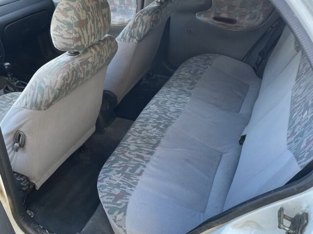 Белый Дэу Сенс, объемом двигателя 1.3 л и пробегом 200 тыс. км за 1000 $, фото 7 на Automoto.ua