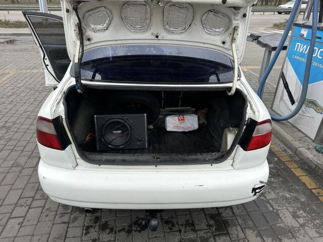 Белый Дэу Сенс, объемом двигателя 1.3 л и пробегом 3 тыс. км за 3200 $, фото 11 на Automoto.ua