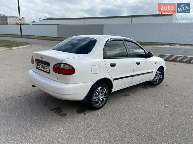 Деу Сенс 2002 у Херсоні на Automoto.ua Білий Деу Сенс, об'ємом двигуна 1.3 л та пробігом 25 тис. км за 1600 $, фото 3 на Automoto.ua