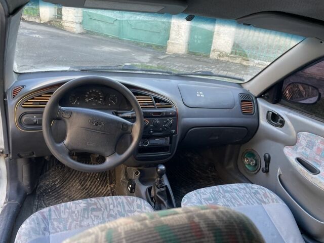 Белый Дэу Сенс, объемом двигателя 1.3 л и пробегом 200 тыс. км за 1000 $, фото 5 на Automoto.ua