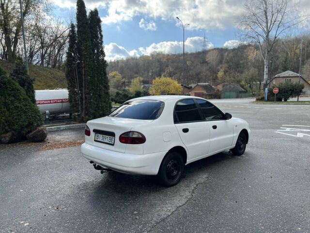 Белый Дэу Сенс, объемом двигателя 1.3 л и пробегом 200 тыс. км за 1500 $, фото 4 на Automoto.ua