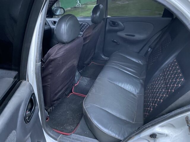 Белый Дэу Сенс, объемом двигателя 1.5 л и пробегом 250 тыс. км за 1300 $, фото 7 на Automoto.ua