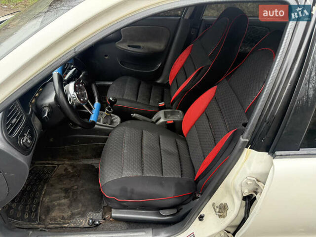 Белый Дэу Сенс, объемом двигателя 1.3 л и пробегом 555 тыс. км за 1375 $, фото 10 на Automoto.ua