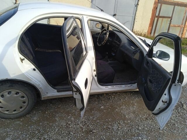 Білий Деу Сенс, об'ємом двигуна 1.5 л та пробігом 237 тис. км за 1070 $, фото 6 на Automoto.ua