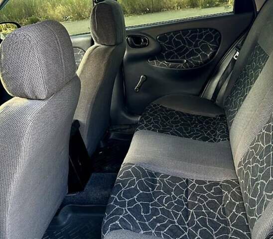 Белый Дэу Сенс, объемом двигателя 1.3 л и пробегом 268 тыс. км за 2300 $, фото 5 на Automoto.ua