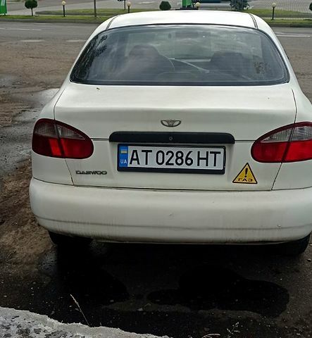 Білий Деу Сенс, об'ємом двигуна 1.3 л та пробігом 200 тис. км за 950 $, фото 3 на Automoto.ua